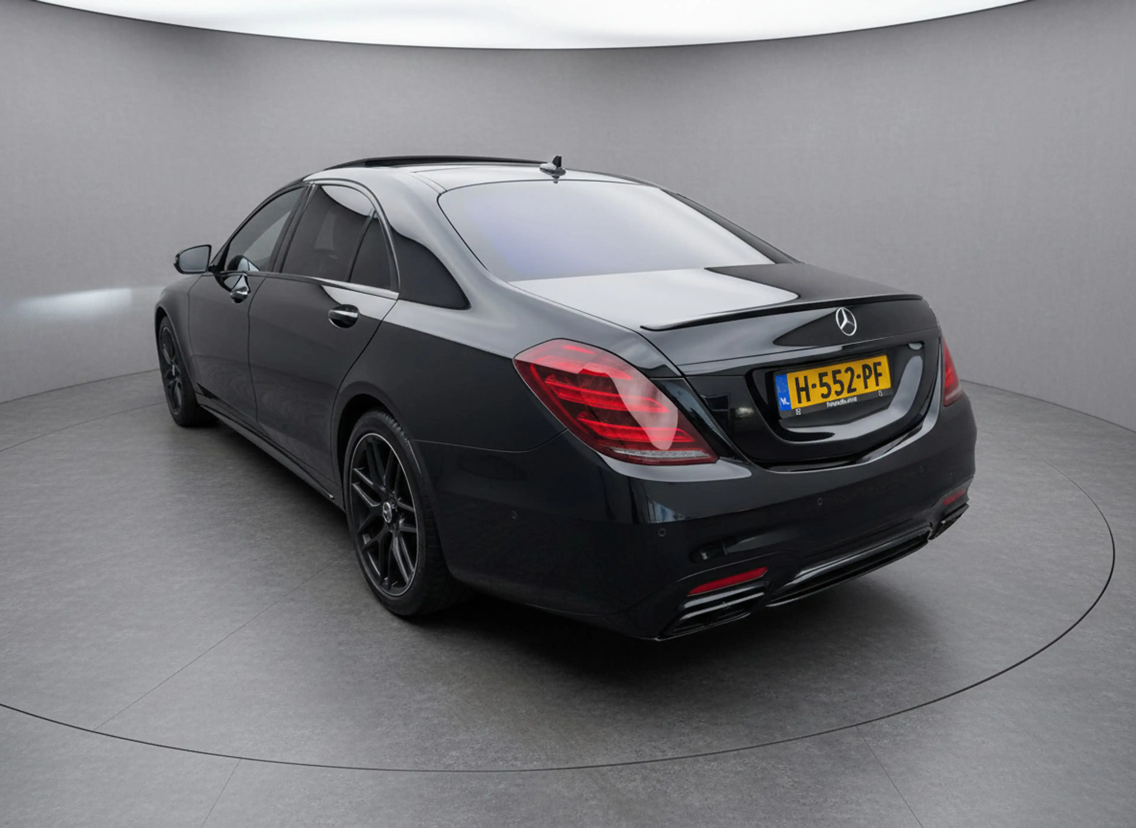 Mercedes-Benz S 400 400d 4Matic Lang Premium Plus — photo 10