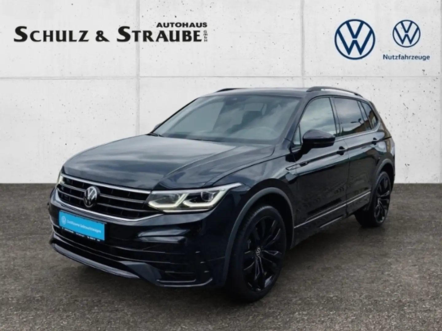 Volkswagen Tiguan Allspace 2.0 TSI R-Line 4Motion Lane Assist, LED-Matrix, A Zwart - 1