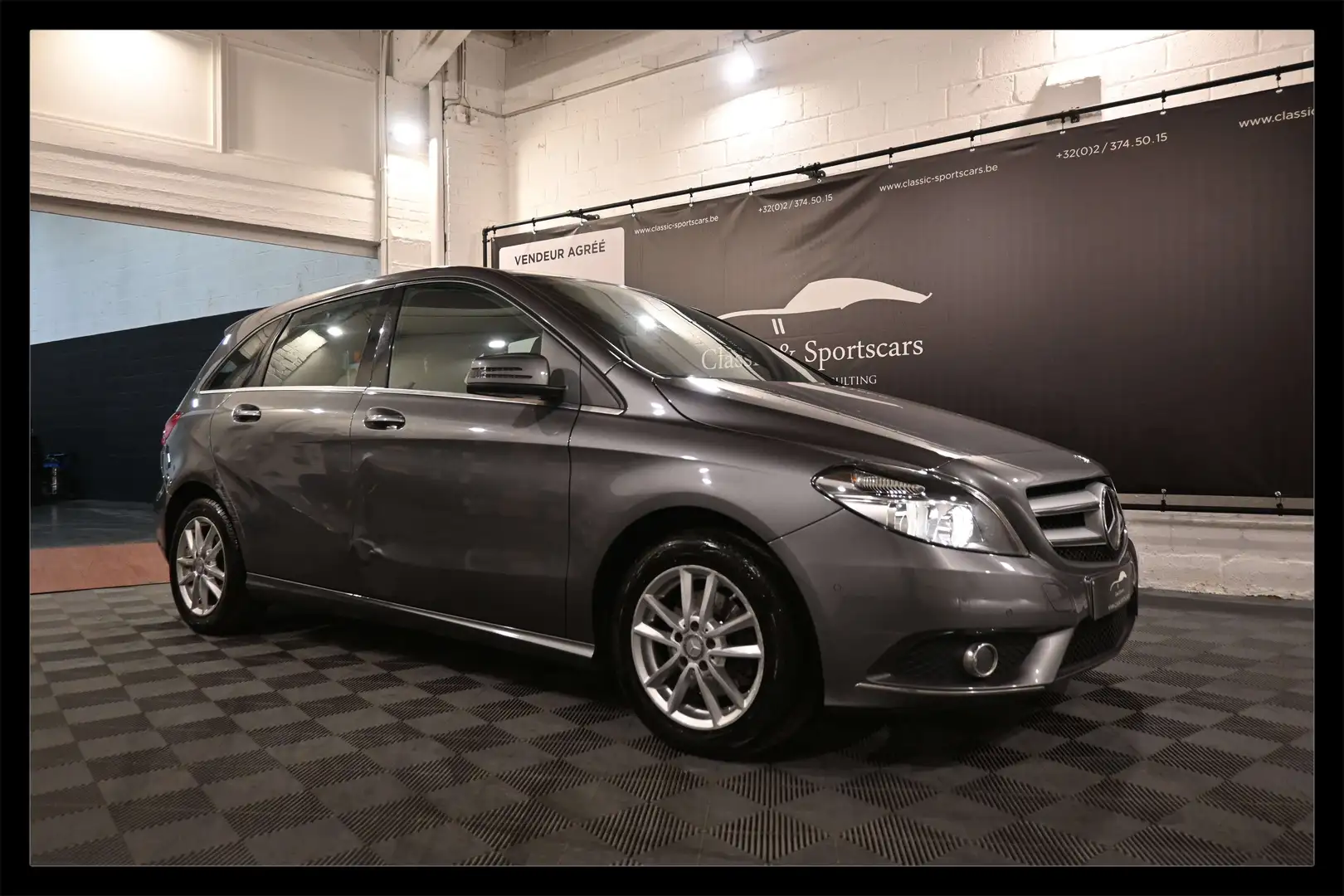 Mercedes-Benz B 180 B 180 CDI LUXURY EDITION / GPS NAVI / CUIR / PDC Grau - 1