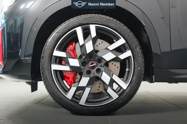Mini Countryman view 7