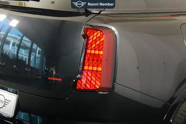 Mini Countryman view 6