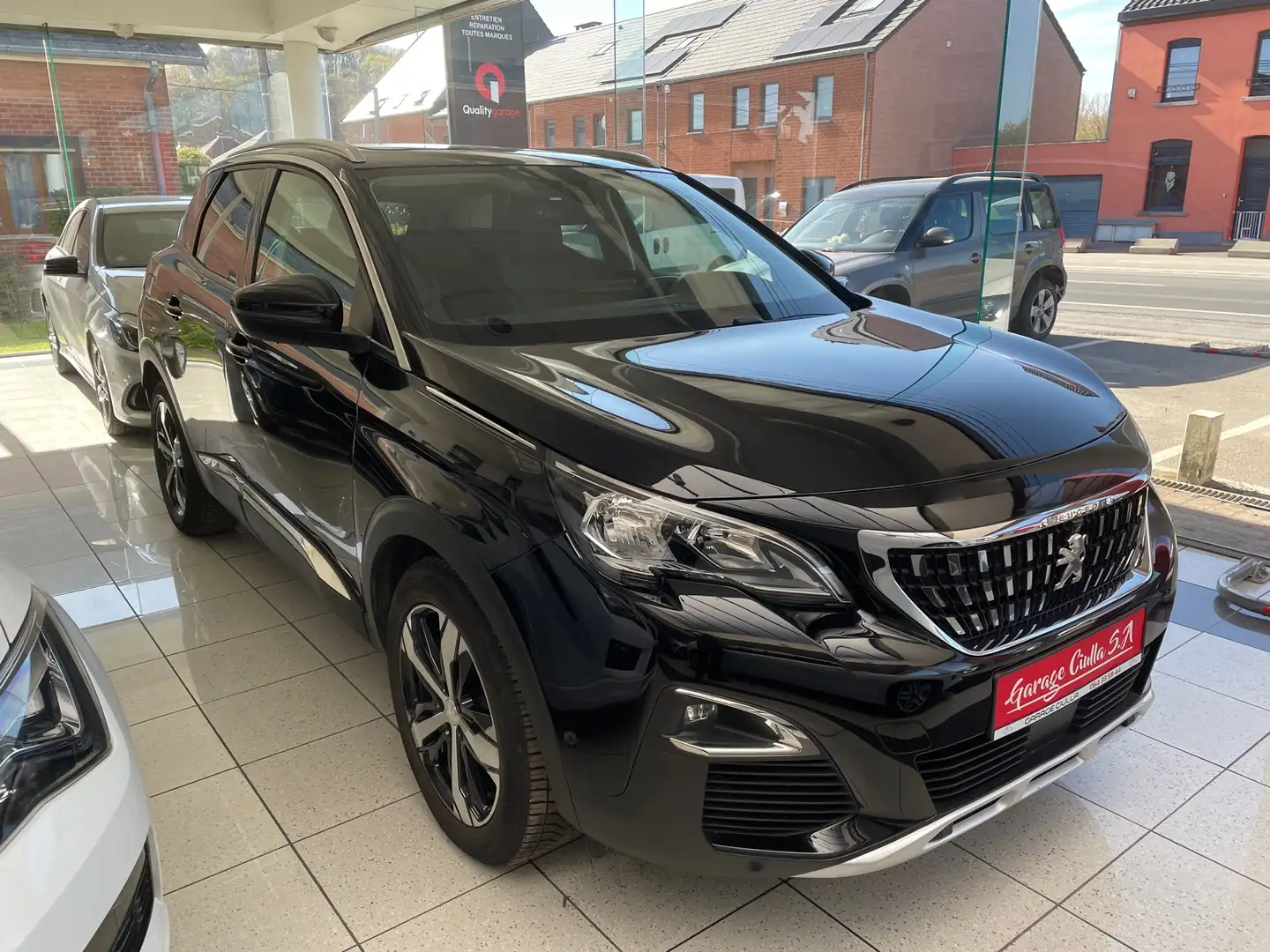 Peugeot 3008 1.5 BlueHDi Allure -  Attache remorque amovible Noir - 2