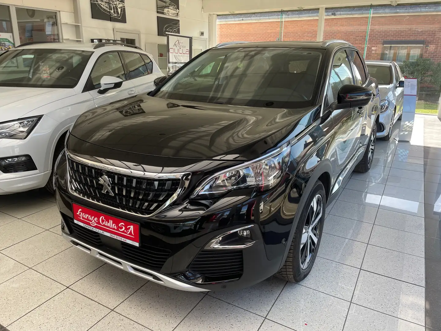 Peugeot 3008 1.5 BlueHDi Allure -  Attache remorque amovible Noir - 1