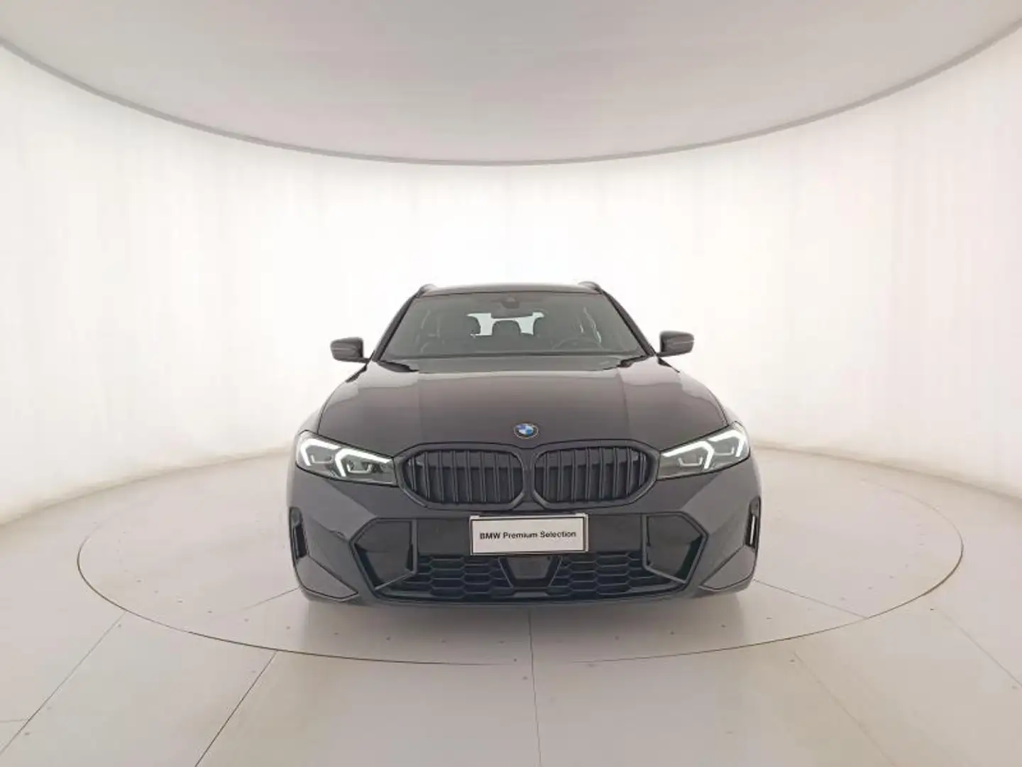 BMW 320 d Touring mhev 48V Msport auto Nero - 2