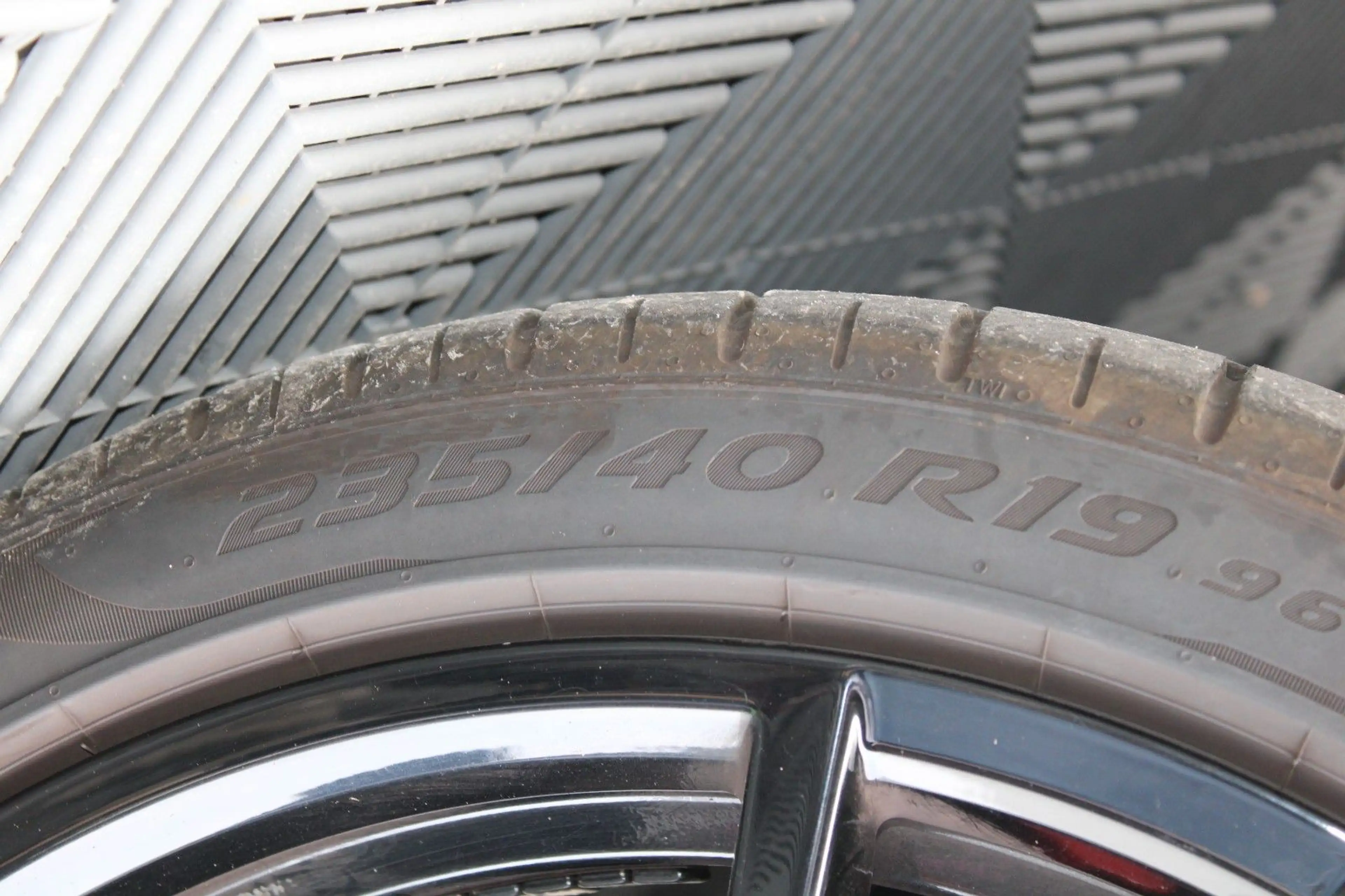 Volkswagen Passat Variant R LINE 4Motion — photo 7
