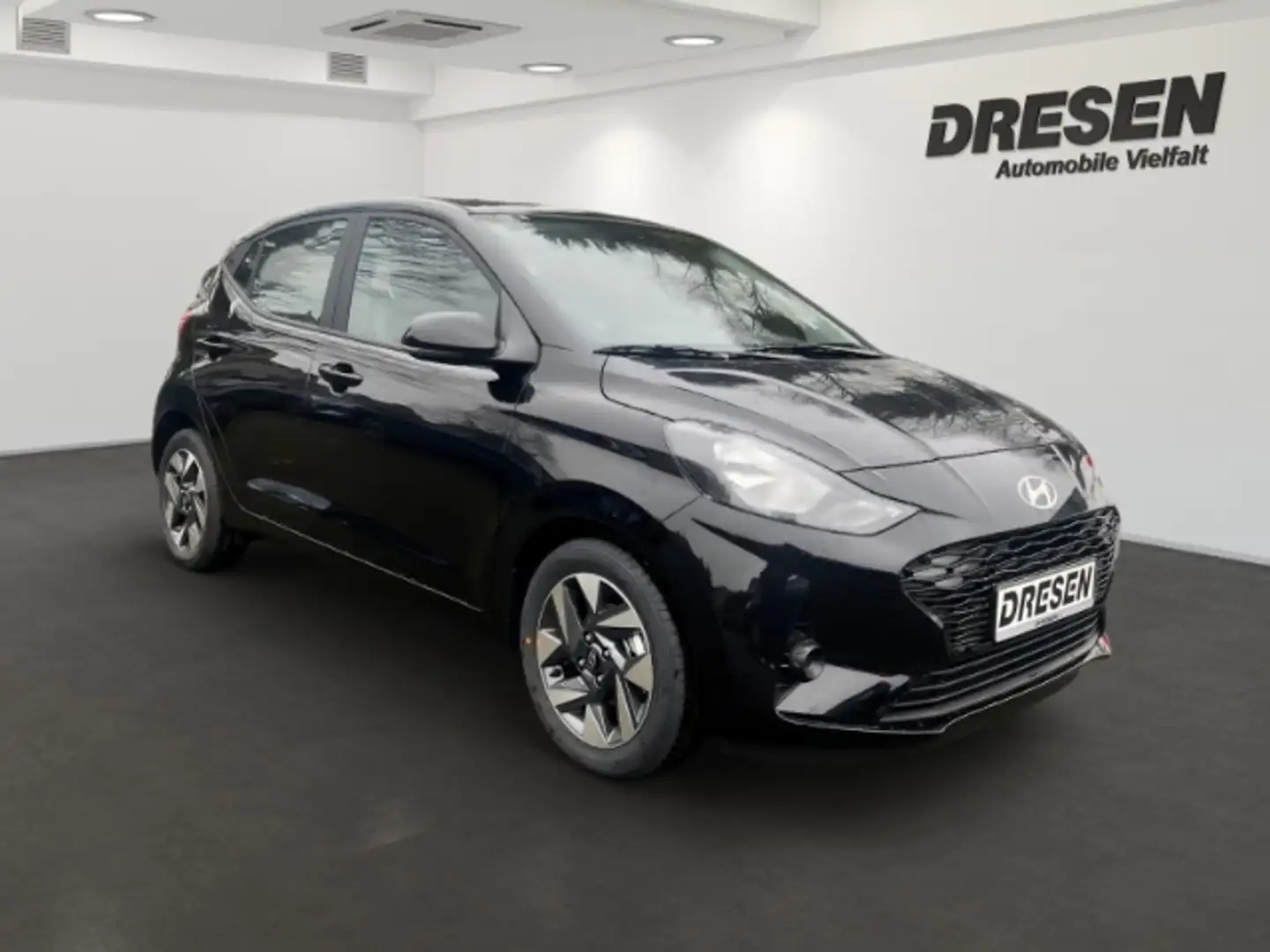Hyundai i10 1.0 Trend Sitzheizung Kamera Navi Klima PDC Schwarz - 2