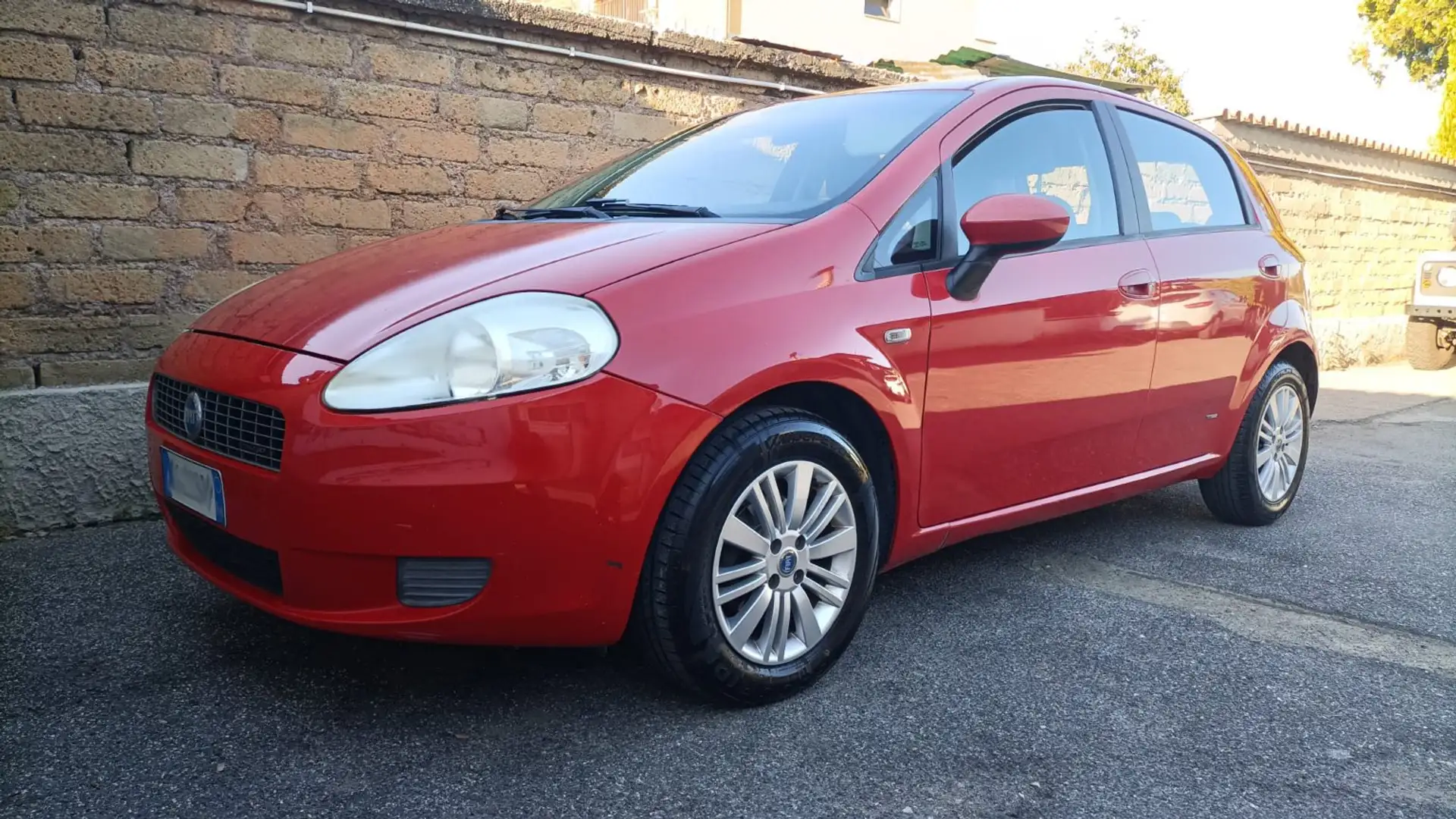 Fiat Grande Punto Grande Punto 5p 1.3 mjt 16v Active 75cv Rosso - 1