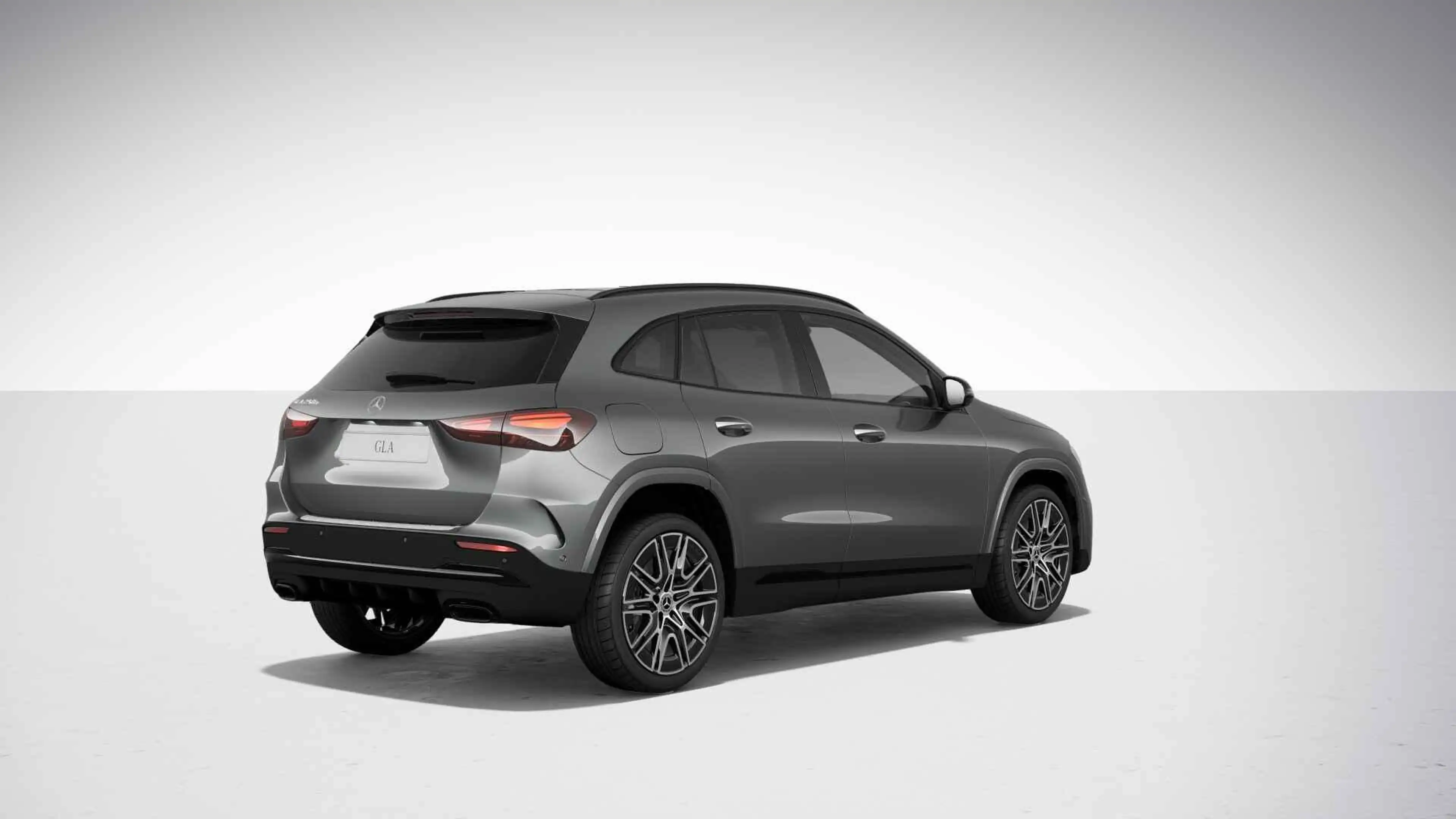 Mercedes-Benz GLA 250 250e '140 Years Edition' — photo 4