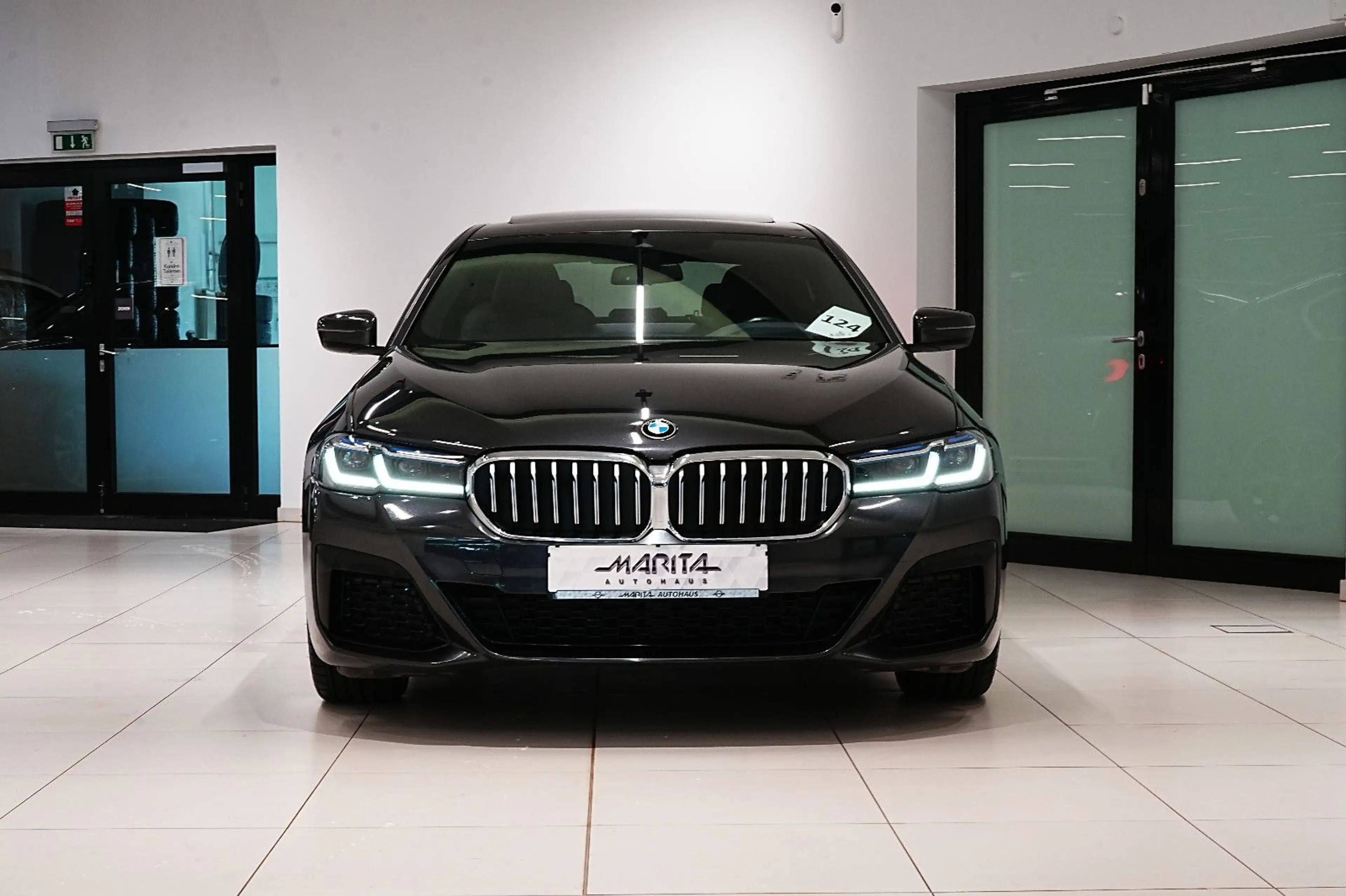 BMW 530 d xDRIVE|M-PAKET|HUD|LASER|PANO|MEMMO|AHK — photo 9