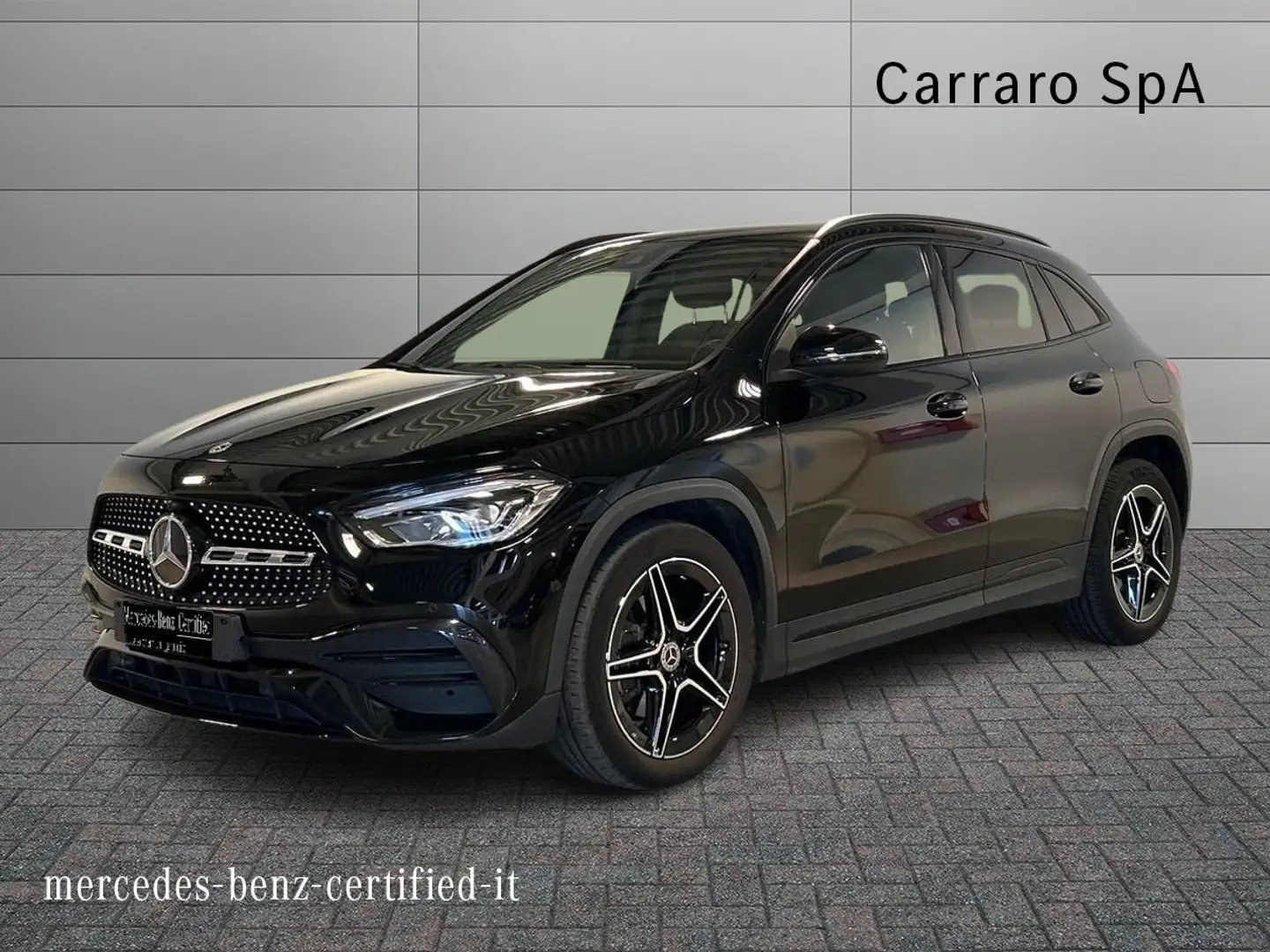 Mercedes-Benz GLA 200 - GLA 200 d Premium auto Nero - 1