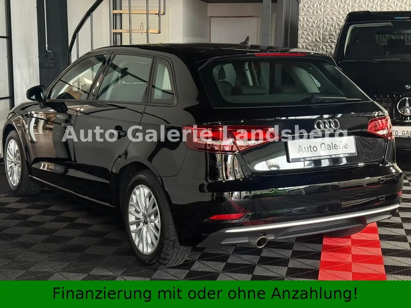 Audi A3 1.0 TFSI Sport*Sportback*Xenon*Navi*Sithzg*2H Zwart - 2
