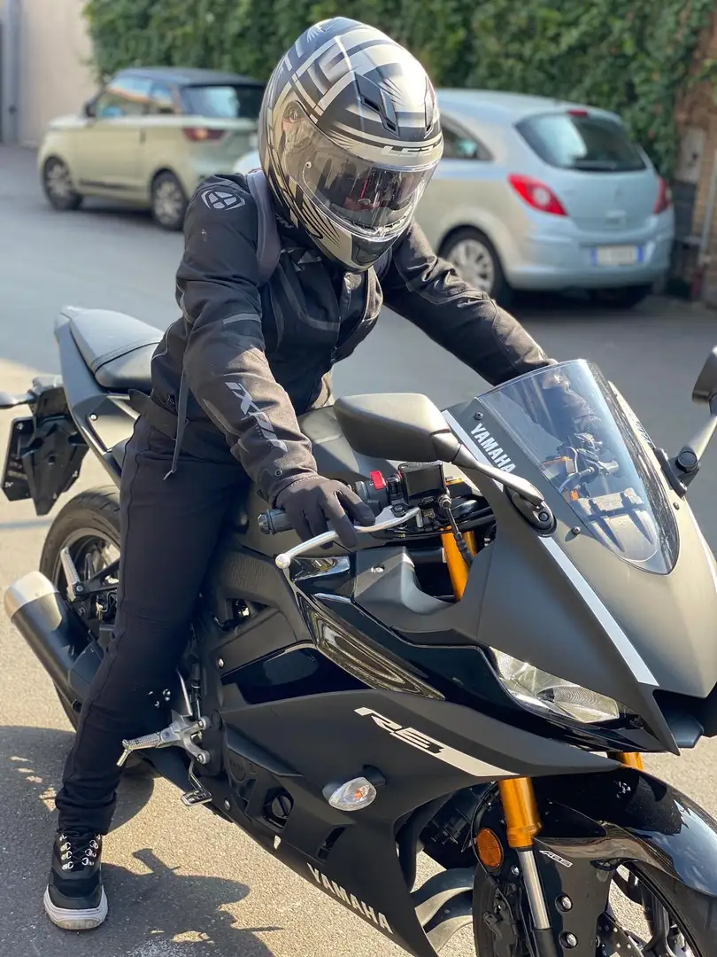 Yamaha YZF-R3 Noir - 2