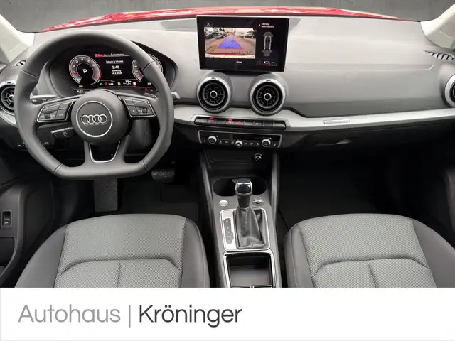 Audi Q2 view 13