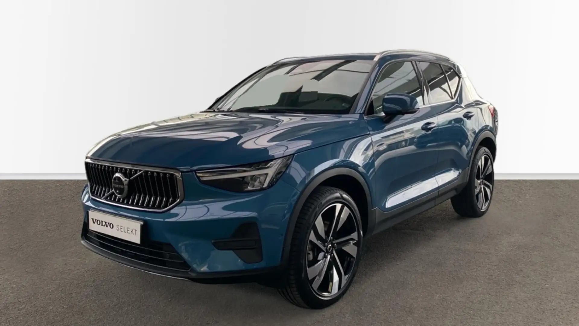 Volvo XC40 2.0 B4 G PLUS BRIGHT AUTO 4WD 5P - 1