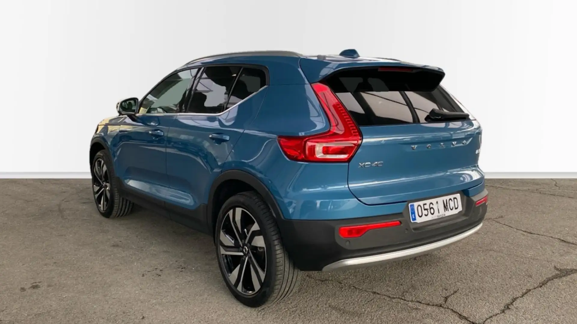 Volvo XC40 2.0 B4 G PLUS BRIGHT AUTO 4WD 5P - 2