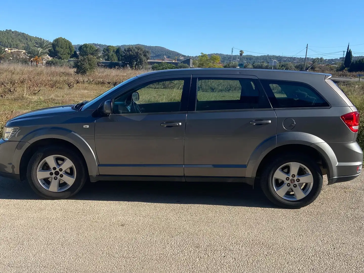 Fiat Freemont Freemont 2.0 Diesel Lounge Lounge Gris - 1