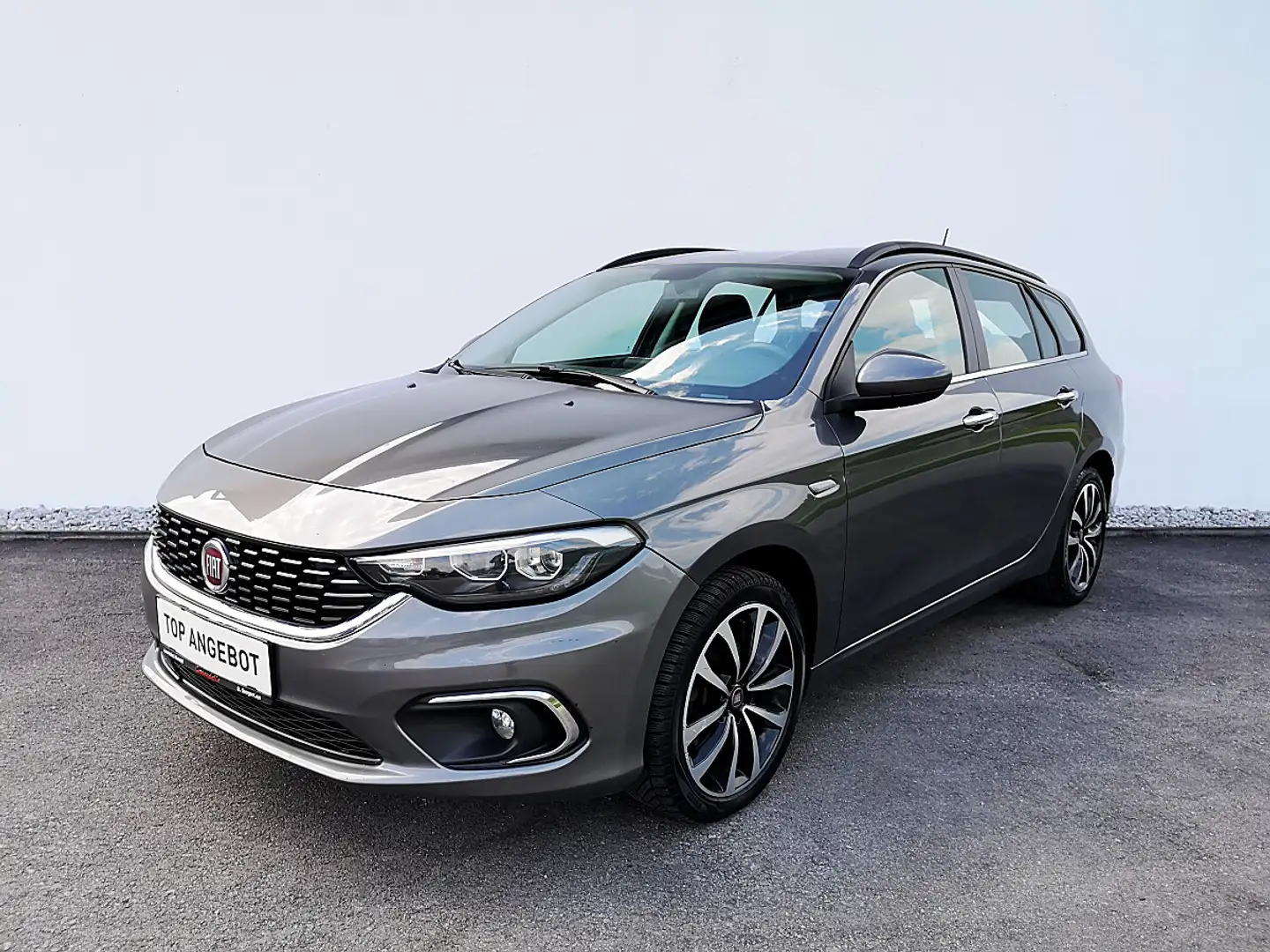 Fiat Tipo MultiJet 95 SCR Business Grau - 1
