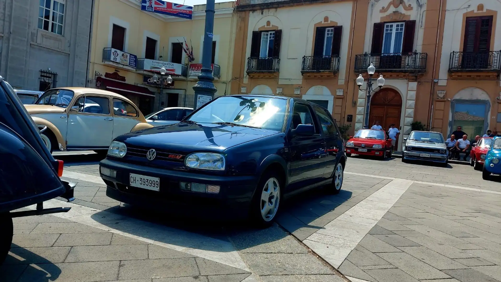 Volkswagen Golf GTI 3p 2.0 16v cat. - 1