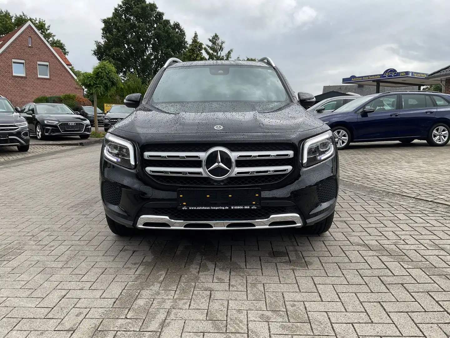 Mercedes-Benz GLB 200 d DCT,LED,AHK,el.Heckklappe,Navi Noir - 2