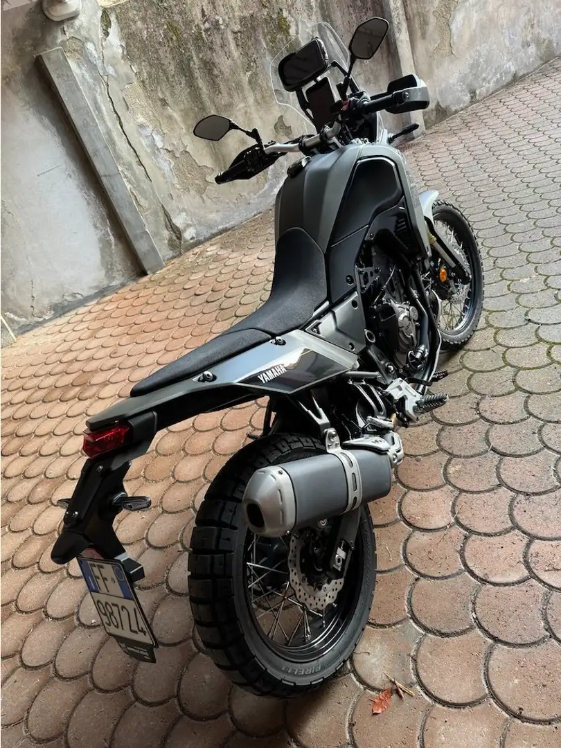 Yamaha Ténéré 700 explorer Šedá - 1