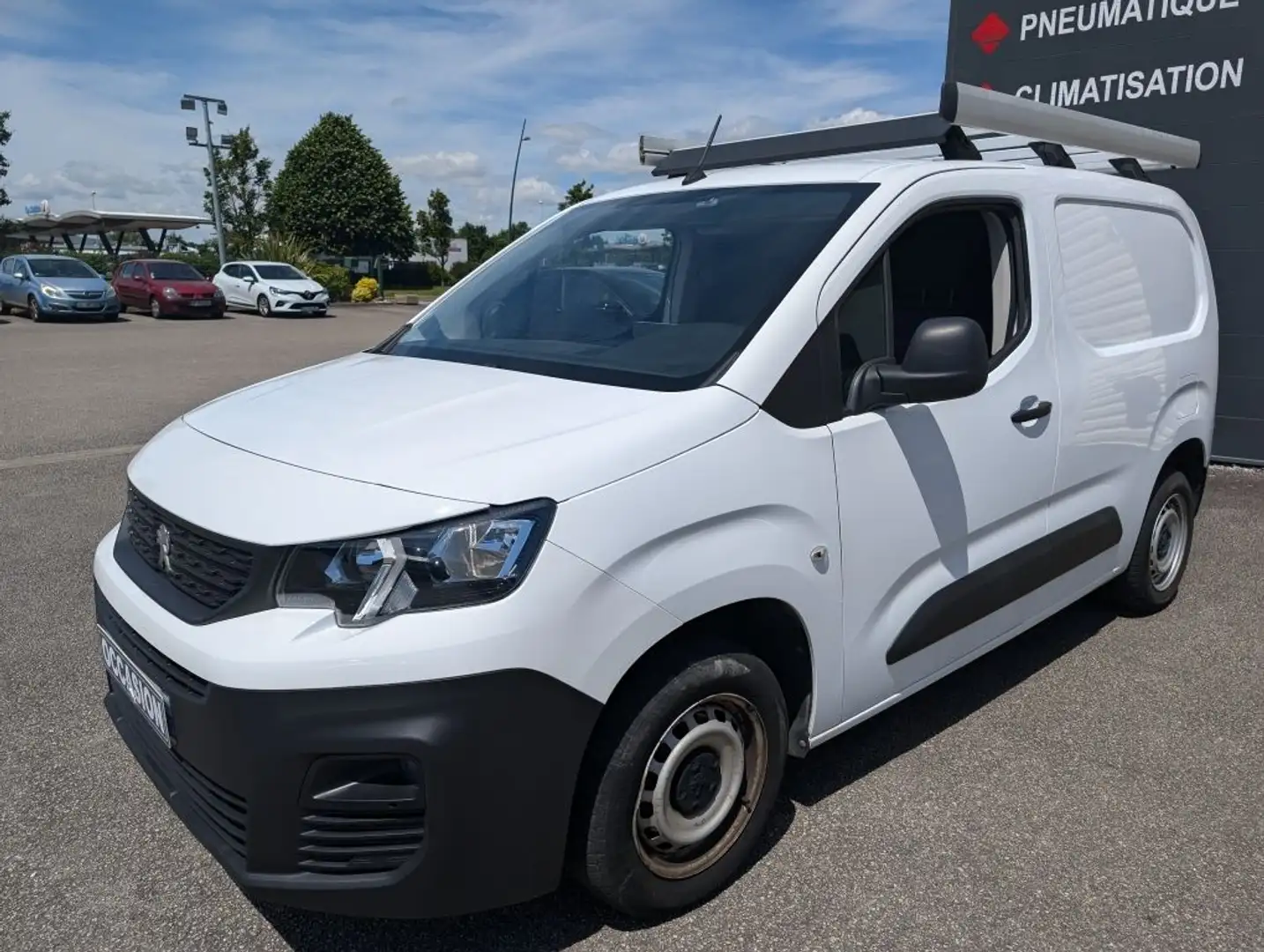 Peugeot Partner STANDARD 650KG BLUEHDI 100CH S\u0026S BVM5 PREMIUM - 2
