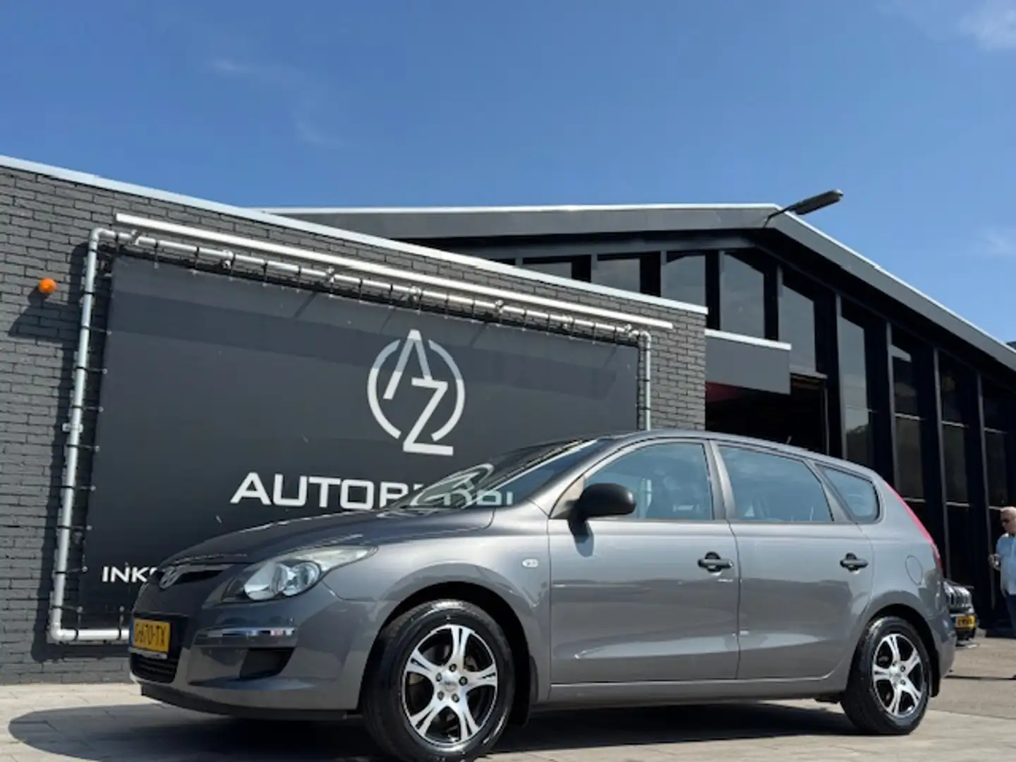 Hyundai i30 WAGON 1.4i Blue Active AIRCO! Grigio - 1