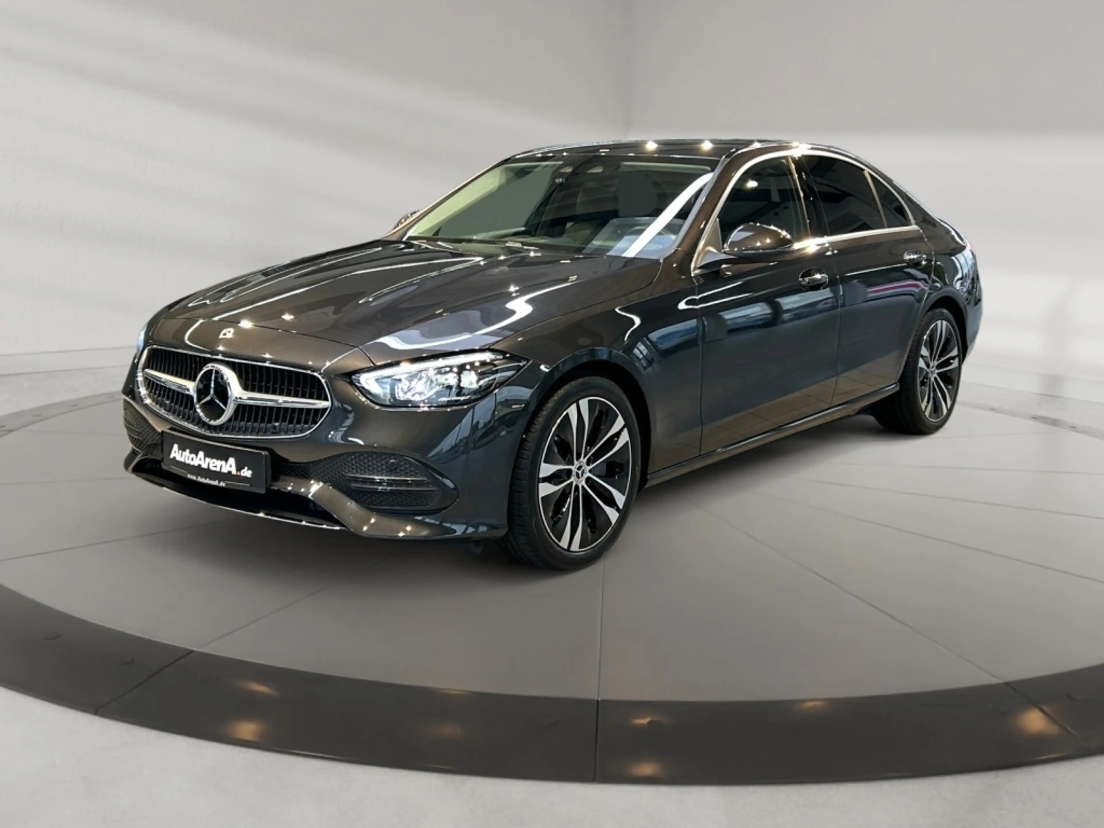 Mercedes-Benz C 200 d Avantgarde Avantgarde+MBUX+Wide+Cam+LED — photo 2