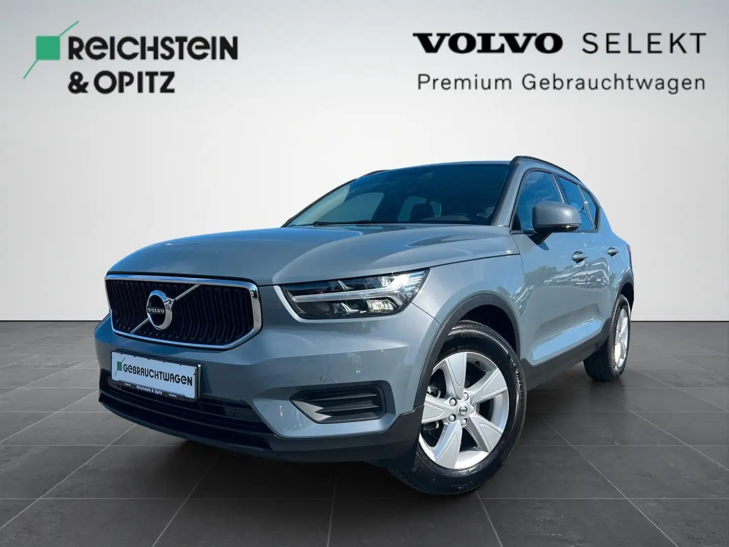 Volvo XC40 T3 Geartronic Momentum Core/Sitz-HZ/DAB Grau - 1