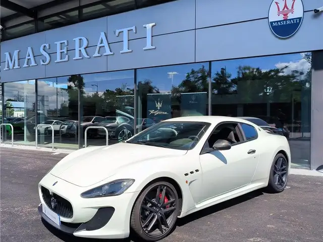Maserati GranTurismo MC Stradale 4.7 V8 460