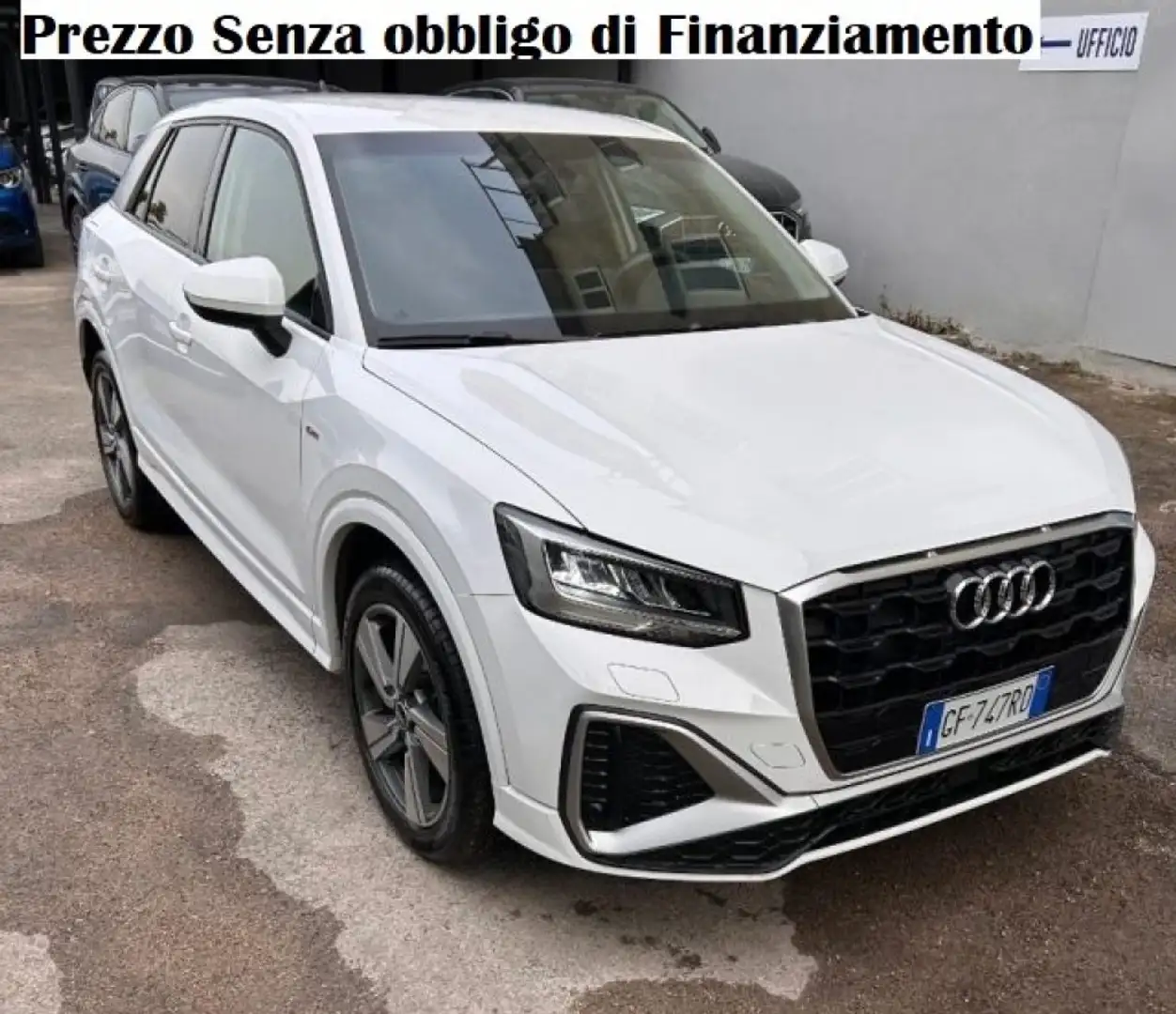 Audi Q2 30 TDI S tronic S line Edition Bianco - 1