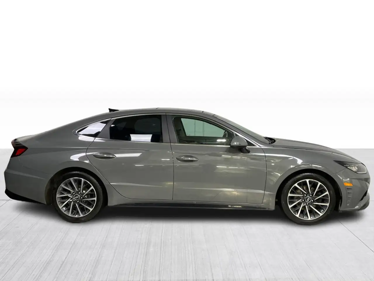 Hyundai SONATA снимка Hyundai SONATA