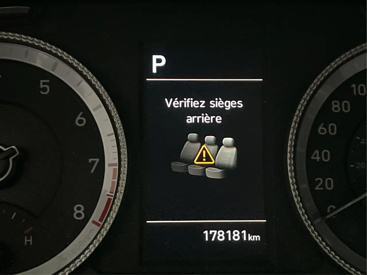 Hyundai SONATA снимка Hyundai SONATA