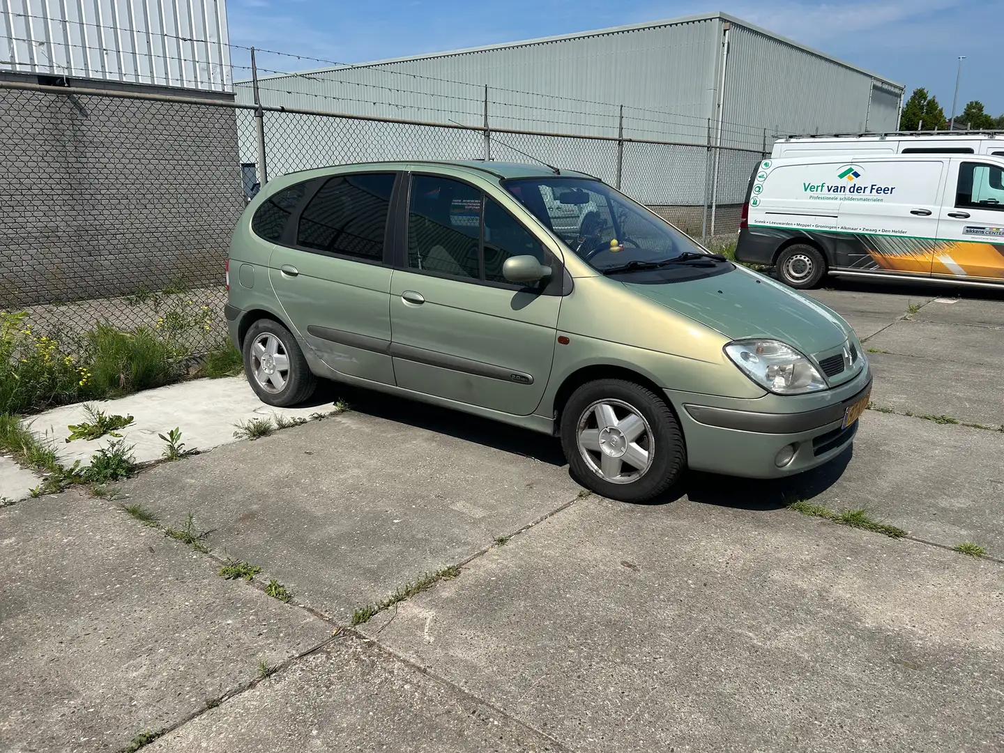 Renault Scenic Scenic 2.0-16V Expr. Sport Verde - 2