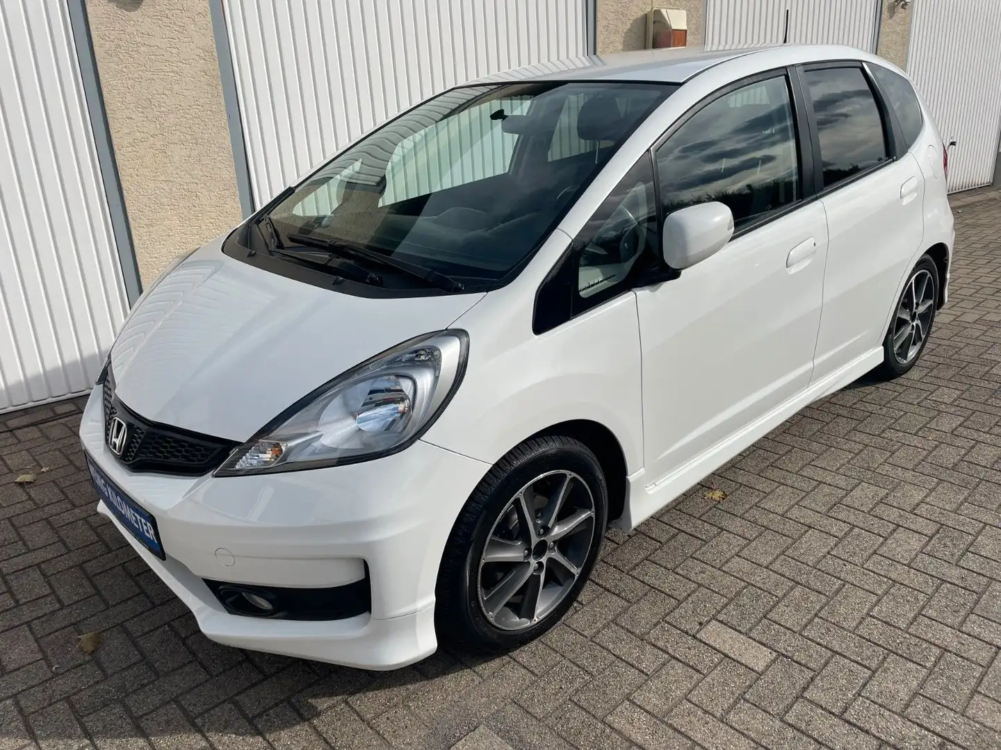 Honda Jazz JAZZ 1.4 99PS 1HD TEMPO KLIMAAUTOMAT ALU MFL AUX Weiß - 2