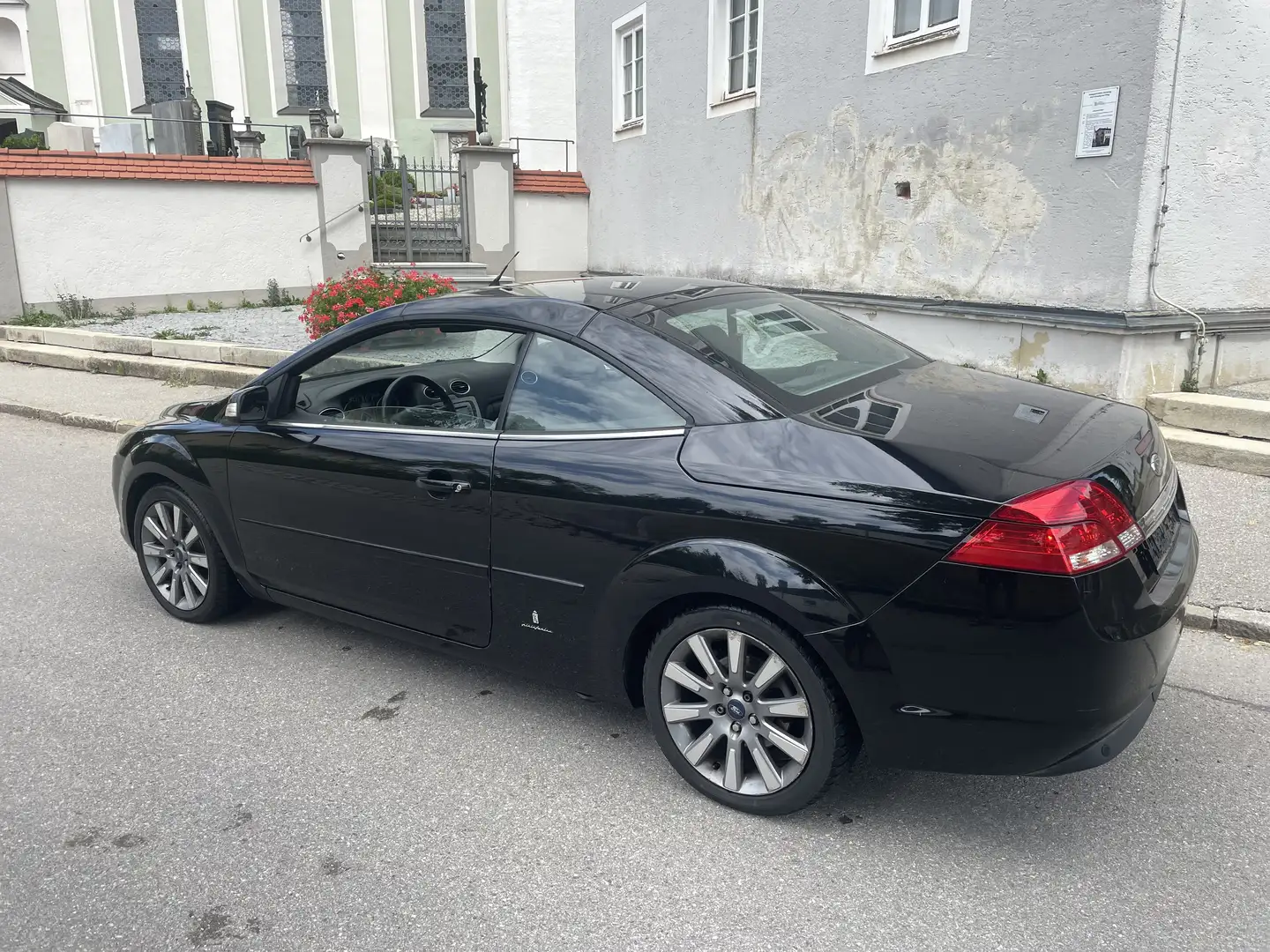 Ford Focus CC Coupe-Cabriolet 2.0 16V Black Magic - 2