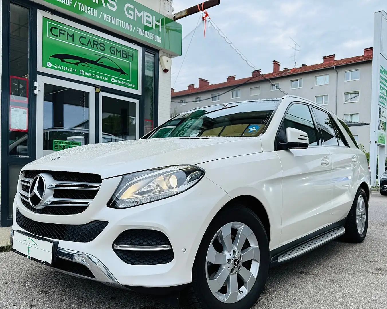 Mercedes-Benz GLE 250 d Aut. Weiß - 1