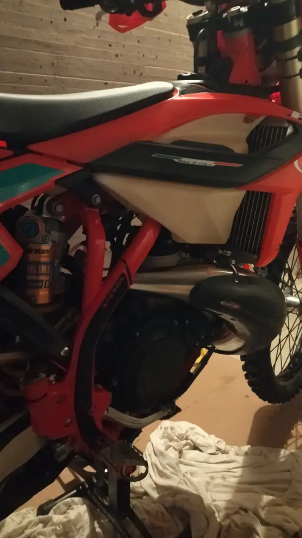 Beta RR 300 Enduro Rosso - 2
