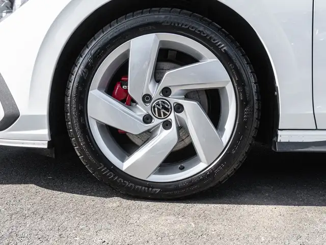 Volkswagen Golf view 7