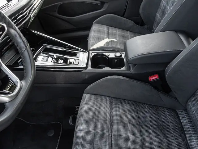 Volkswagen Golf view 15