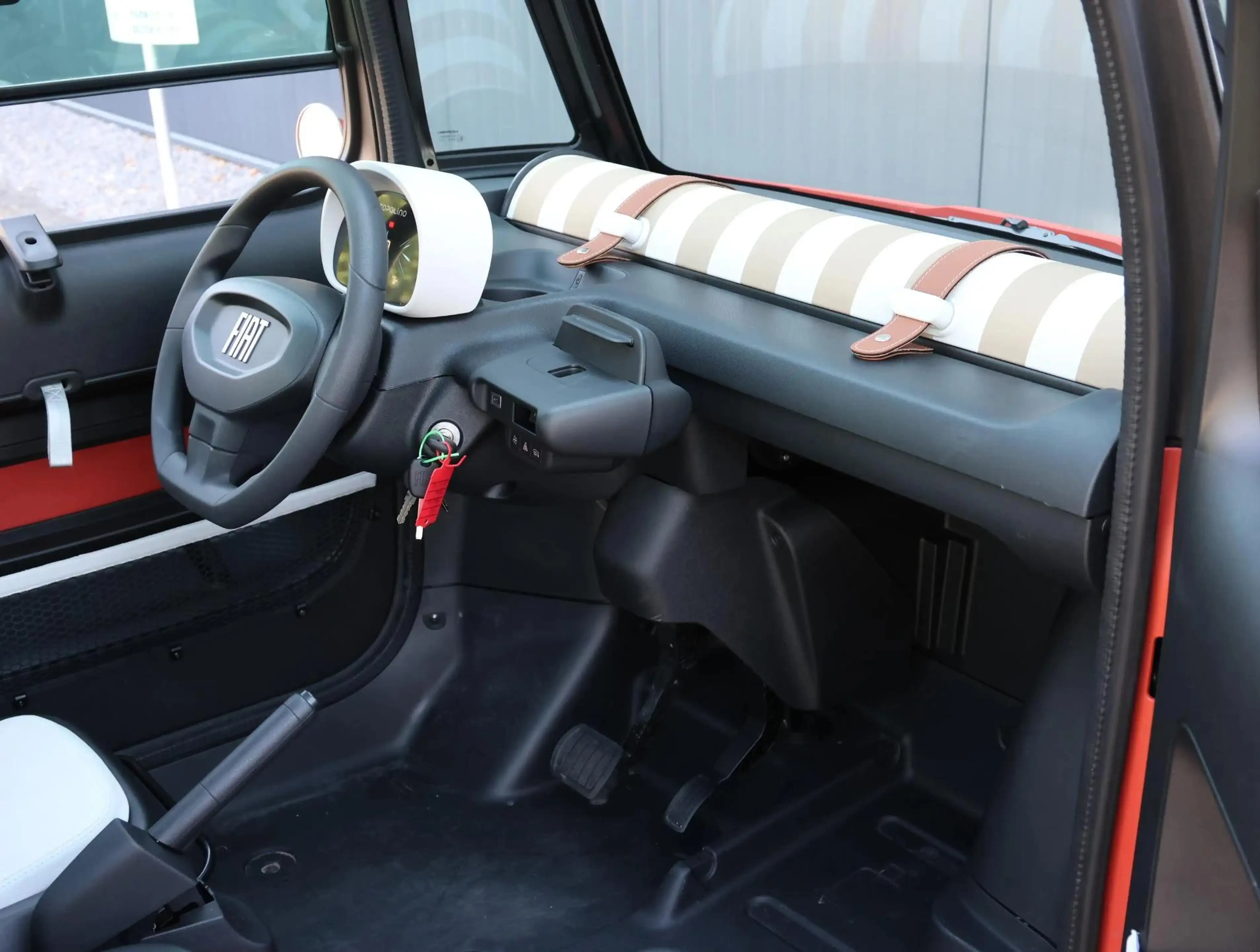 Fiat Topolino Corallo | Panoramadak | Telefoonhouder | USB-C Aan — photo 8