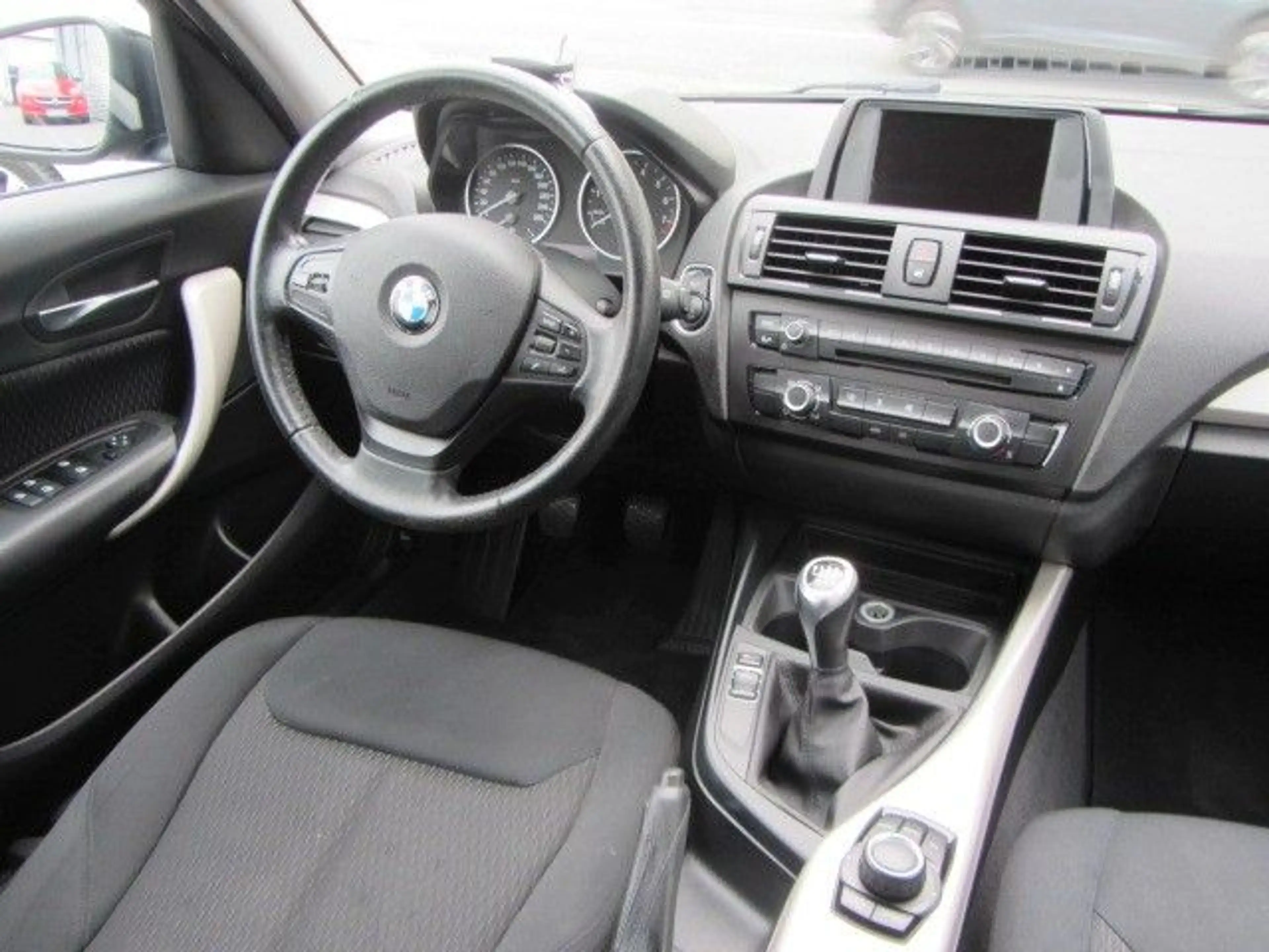 BMW 116 i PDC Klima Alu 2 Hand — photo 13