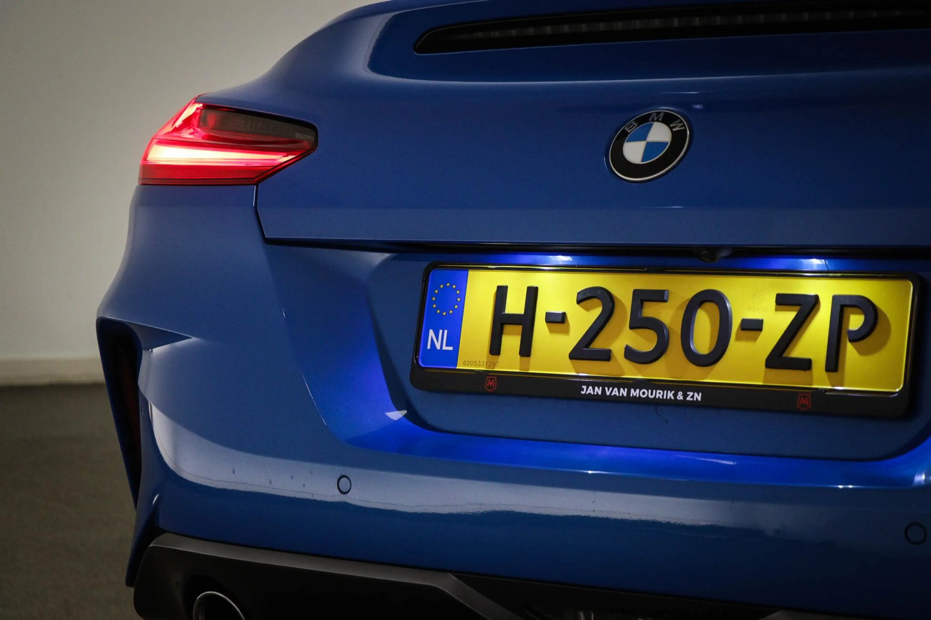 BMW Z4 Roadster sDrive20i High Executive Edition | M SPOR — photo 26
