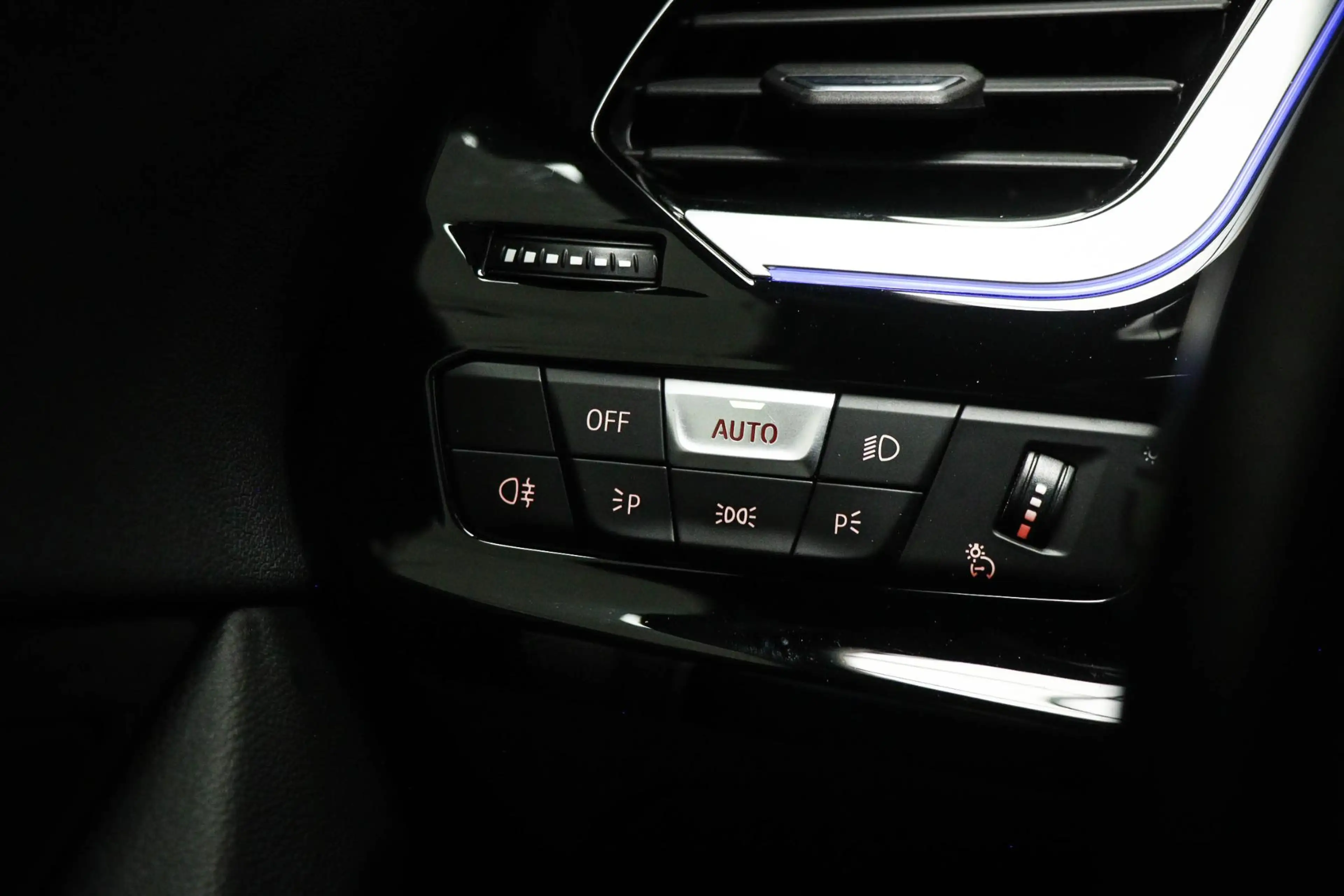 BMW Z4 Roadster sDrive20i High Executive Edition | M SPOR — photo 34