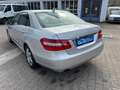 Mercedes-Benz E 250 E 250 CGI BlueEfficiency 1.Rentnerhand nur 77700KM Silber - thumbnail 2