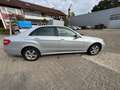 Mercedes-Benz E 250 E 250 CGI BlueEfficiency 1.Rentnerhand nur 77700KM Silber - thumbnail 4
