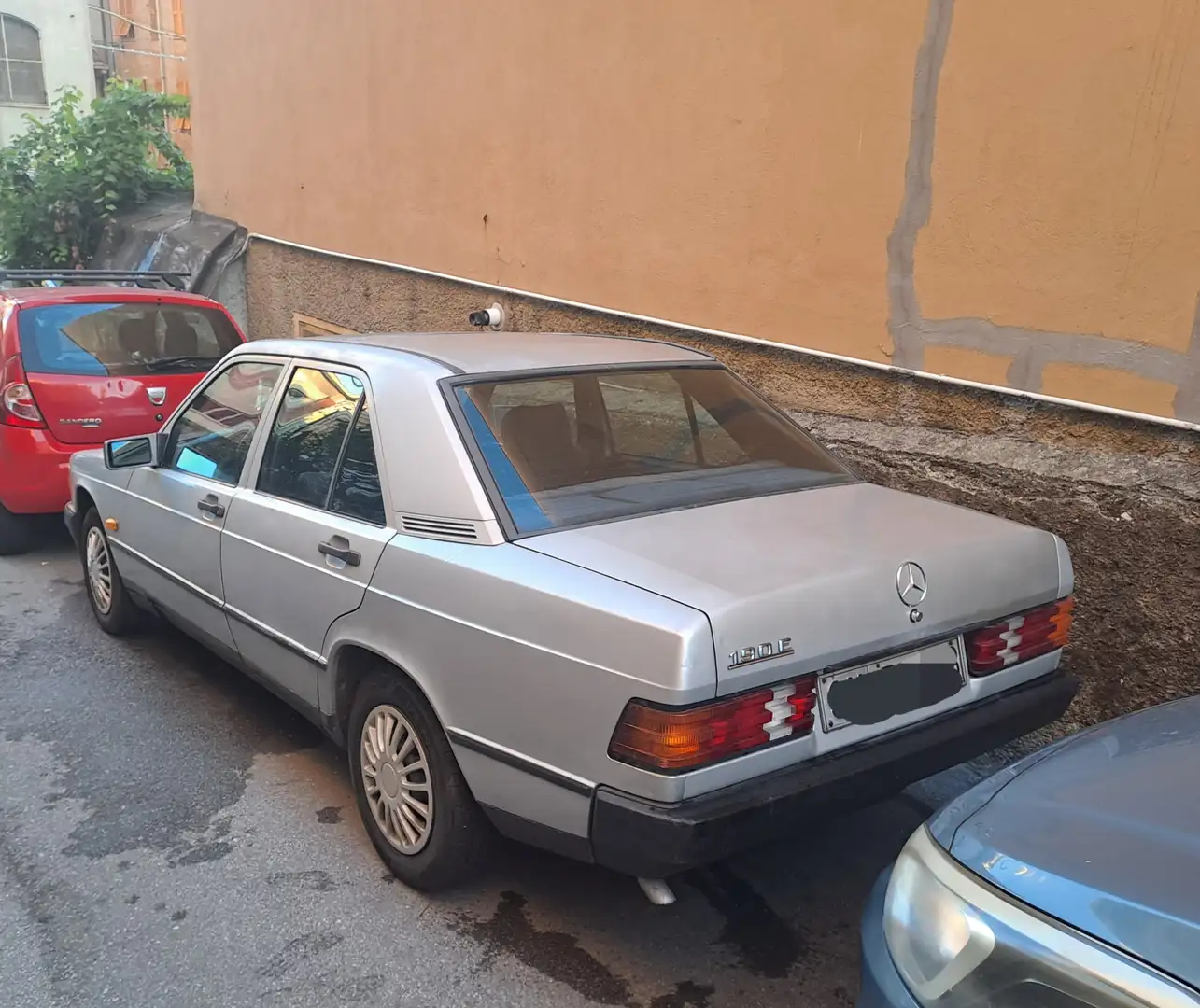 Mercedes-Benz 190 2.0 E 122cv - 2