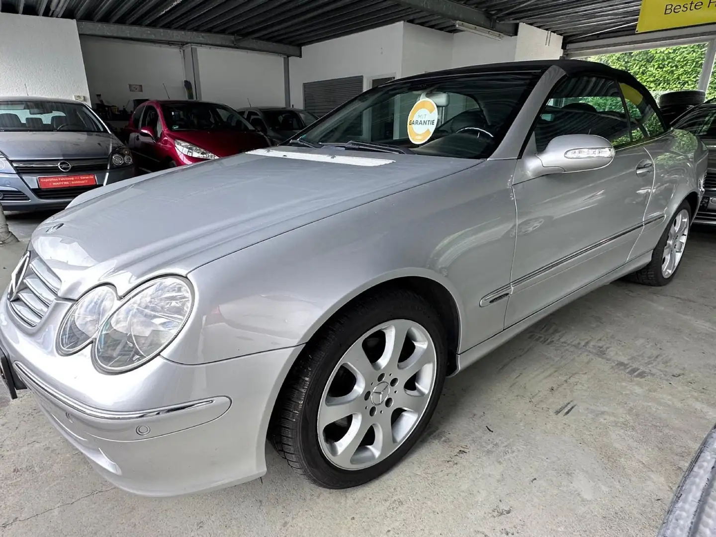 Mercedes-Benz CLK 320 CLK 320 Elegance Grau - 2