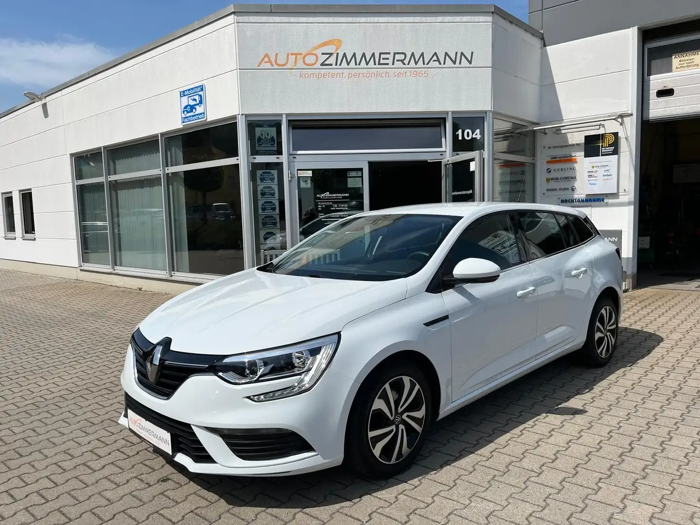 Renault Megane IV Grandtour Life Klima Bluetooth USB Weiß - 1