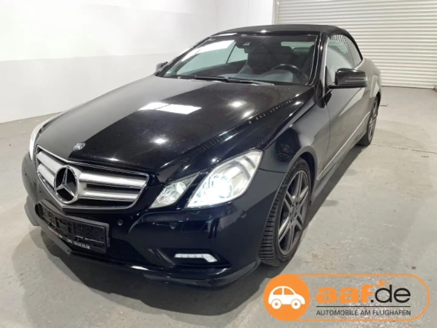 Mercedes-Benz E 200 Cabrio CGI Automatik AMG-Line Leder Navi Xenon Schwarz - 1