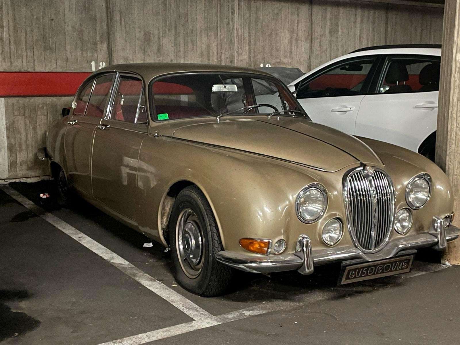 Jaguar S-Type 3.8 V6 - foto 1